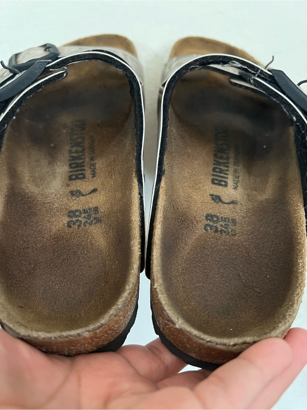 Birkenstock Arizona Birko-Flor Color: Marbletwirl Black/White Sandal Size 7 - Picture 14 of 16